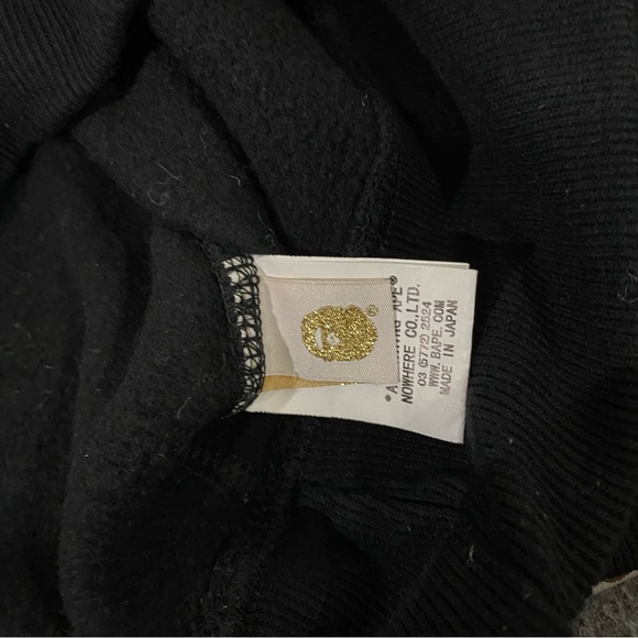 A Bathing Ape College Felt Patch Multicoloured Crewneck Sweatshirt Size XL - Picture 4 of 9